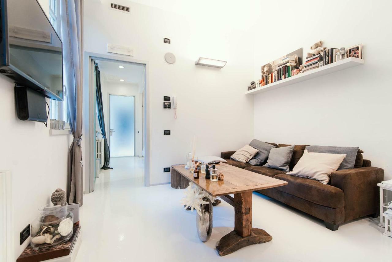 Apartament Giovio Loft - The House Of Travelers Como Zewnętrze zdjęcie